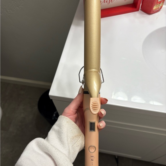 JZ Styles 1 1/4 curling iron - Picture 2 of 4